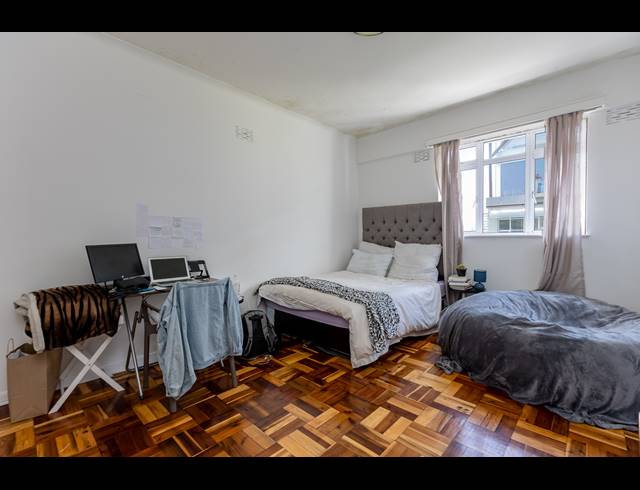 1 BEDROOM APARTMENT TO LET IN CLAREMONT UPPER